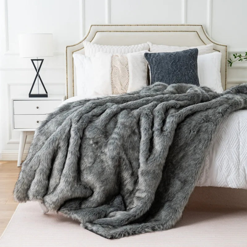 Variant image for VOS Faux Fur Throw Blanket – Luxurious Softness for Home-7