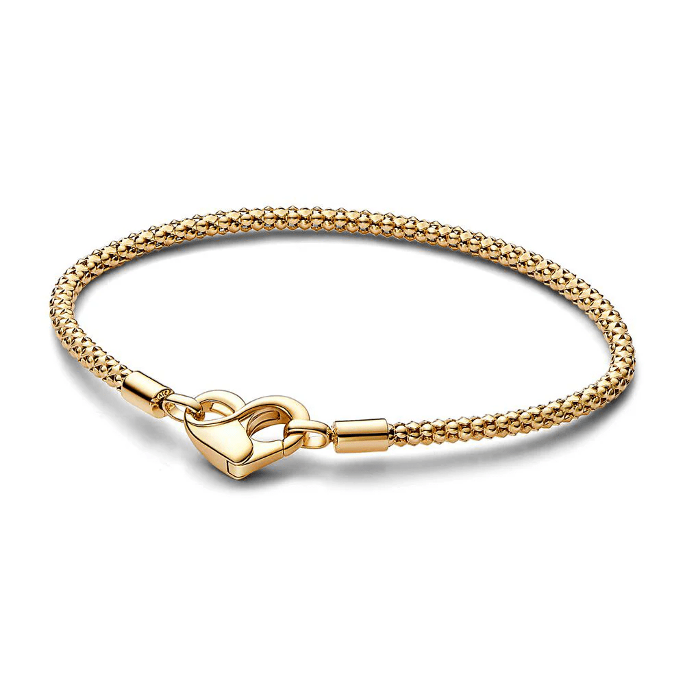 Evelyn Women’s Intertwined Heart Clasp Bracelet – Timeless Design 2